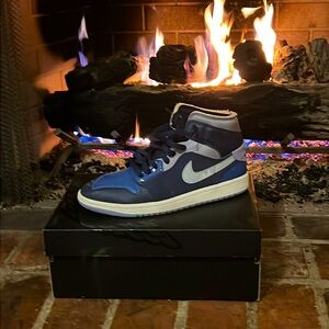 Jordan 1 Mid SE Craft